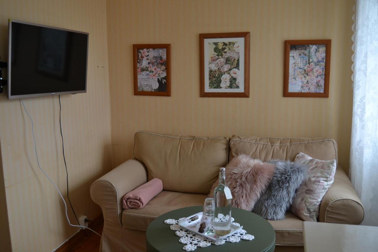 Lilla Hotellet Bed & Breakfast I Alingsås Dış mekan fotoğraf