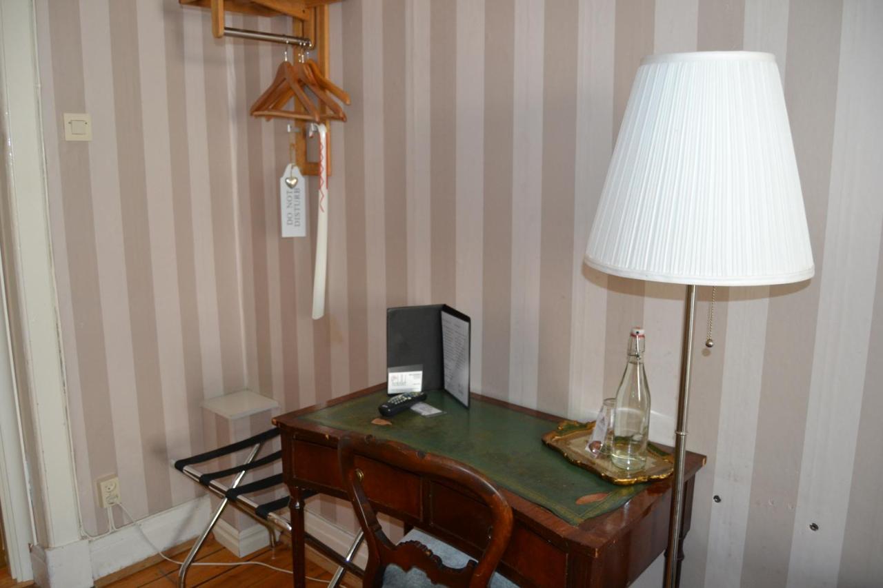 Lilla Hotellet Bed & Breakfast I Alingsås Dış mekan fotoğraf