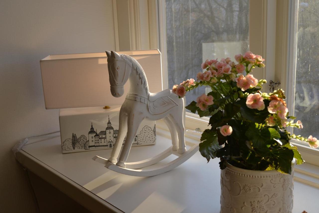 Lilla Hotellet Bed & Breakfast I Alingsås Dış mekan fotoğraf