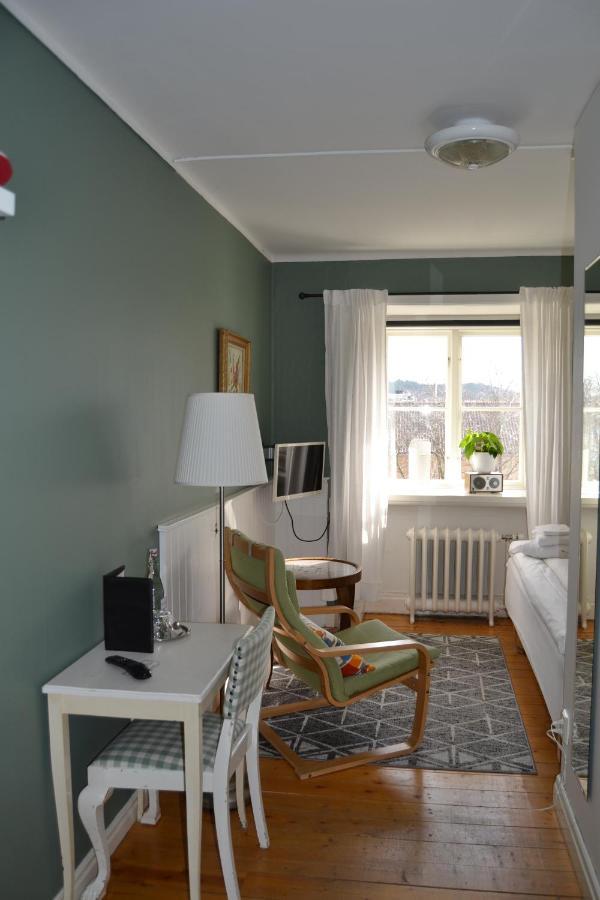 Lilla Hotellet Bed & Breakfast I Alingsås Dış mekan fotoğraf